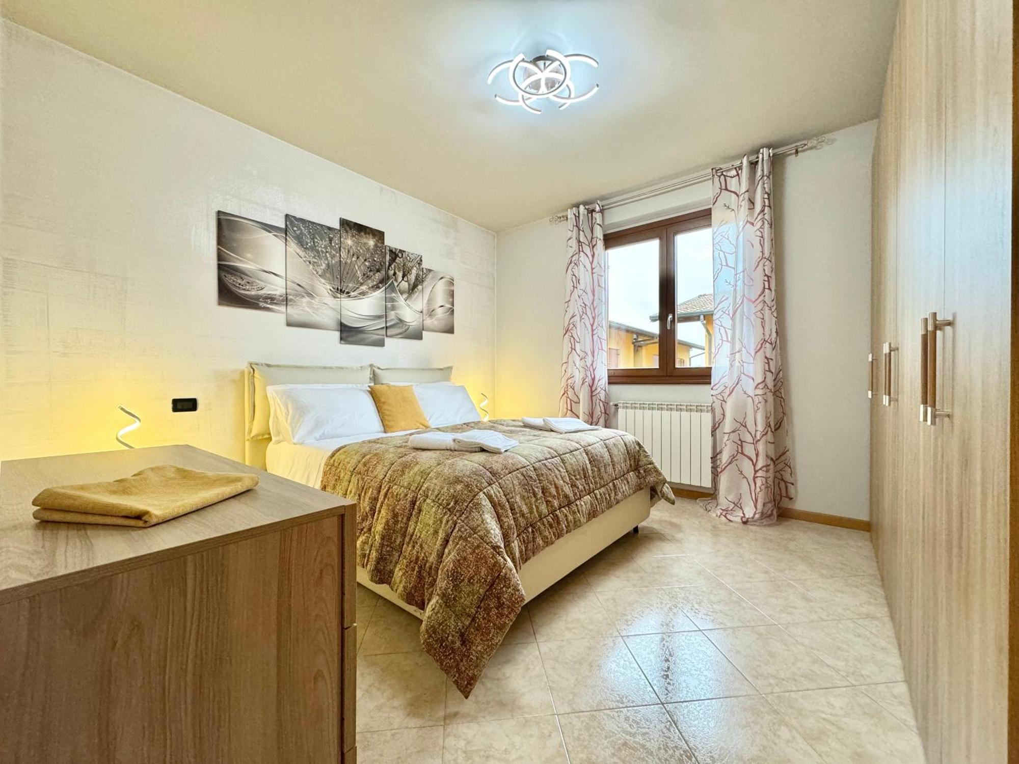 Dimora Nicola A Due Passi Dal Lago Sirmione Dış mekan fotoğraf